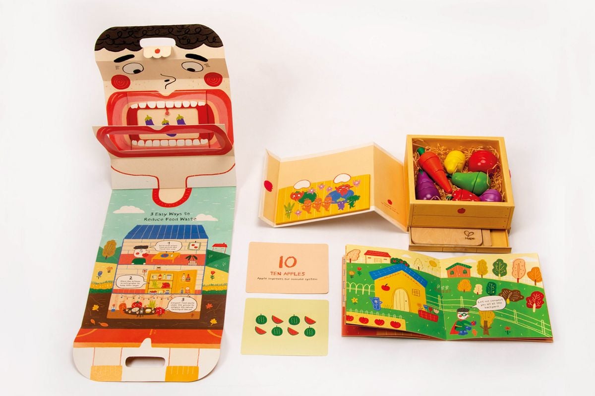 Best toy packaging design for educational toy as part of playing experience