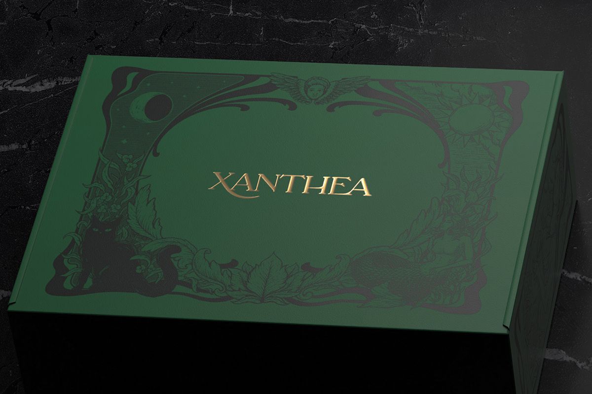 green custom jewelry box packaging with magic themed design