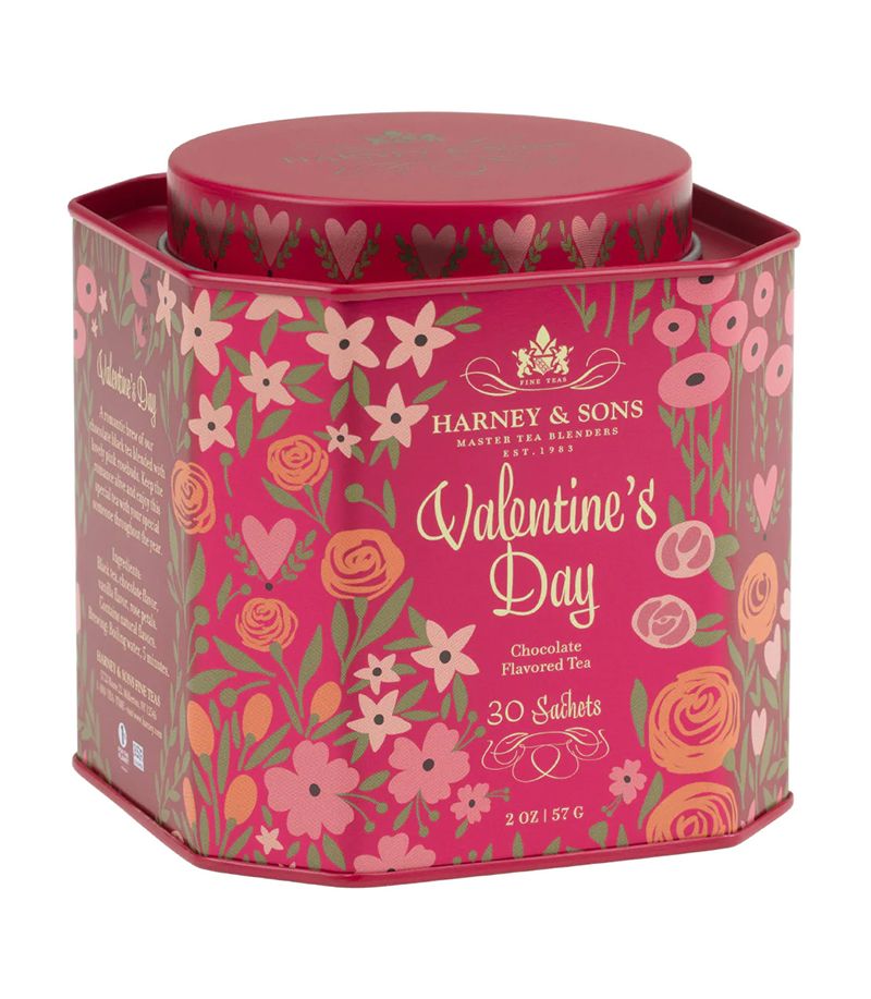 Valentine’s Day packaging, an octagonal tea box with Valentine’s Day-themed design applied to the box. Various stylized flowers on the pink background.